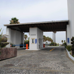 puerta_real